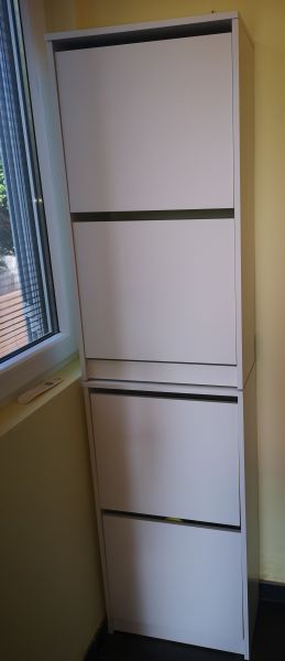 2 Schuhschränke