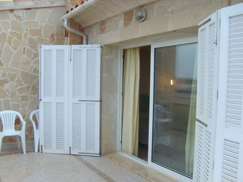 3 stöckiges Chalet mit Ölheizung, Pool in 1. Linie der Bucht Cala Marsal- PC -- CH 40a