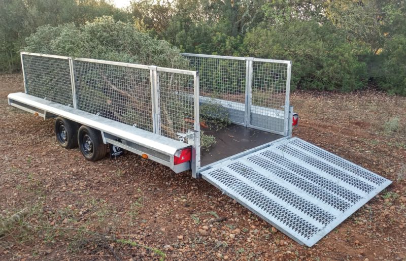 Anhänger/ Container- VERMIETUNG