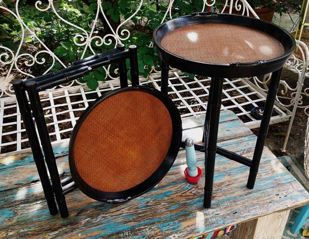 Beistell/Nachttischchen