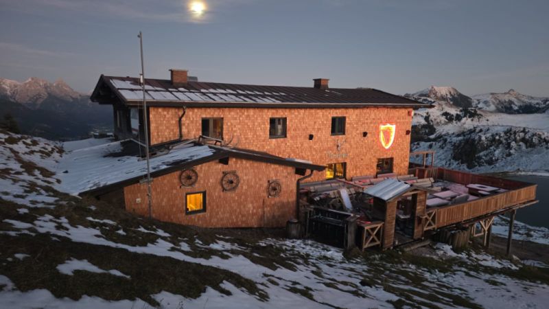 Dach- und Fassadenhandwerker mit über 22 Jahren Erfahrung jetzt fest auf der Insel