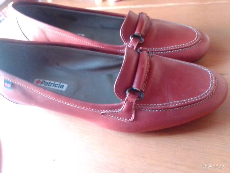 Damen Schuhe  (40½ -41)