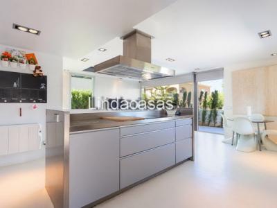 Elegantes Chalet mit Garage und Pool in ruhiger Lage von Sa Rapita --- CH 07 VK