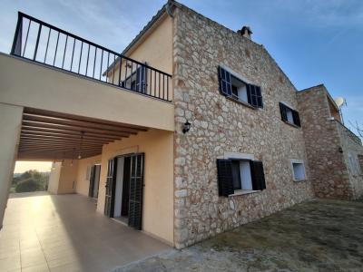 Exklusive und elegante 2 Etagenfinca mit allen Extras bei Campos-Felanitx -- F 50