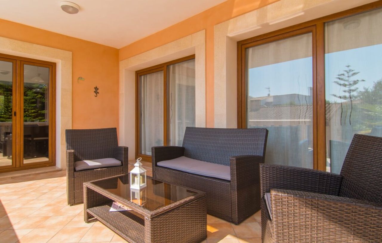 FERIEN: Chalet mit Pool am Ortsrand  von Portocolom -- CH 02 FZ