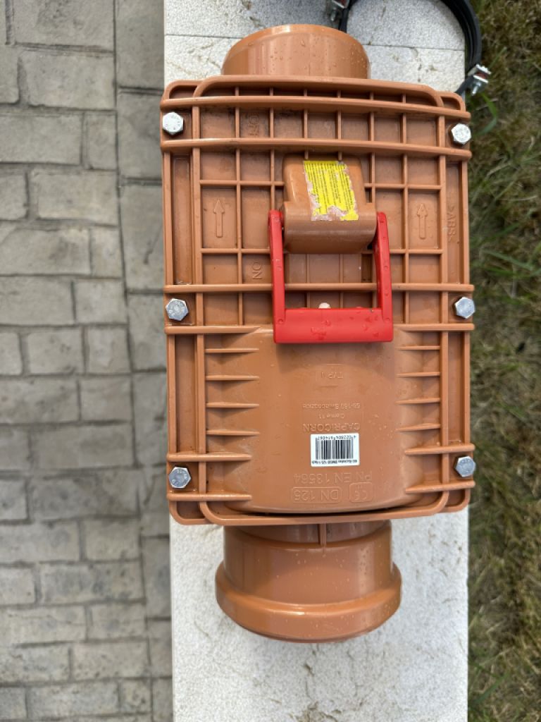 Funke Rückstauverschluss !!