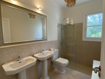 Grosses und in guter Lage liegendes Chalet an der S Almunia -- Santanyi --- CH 64