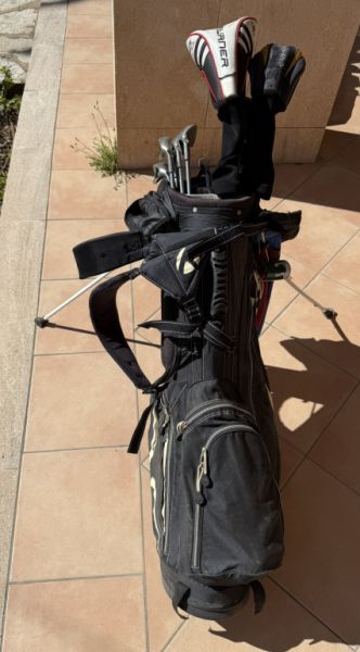 Herren-Golftasche mit komplettem Schlägersatz inkl. diverse Driver