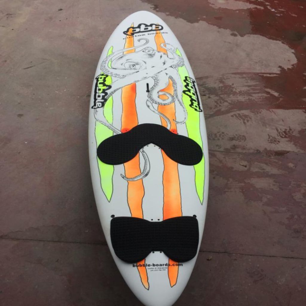 Ich verkaufe Bubble Brand Windsurfbrett mit den Maßen 229/59,5 Liter 96 Liter.