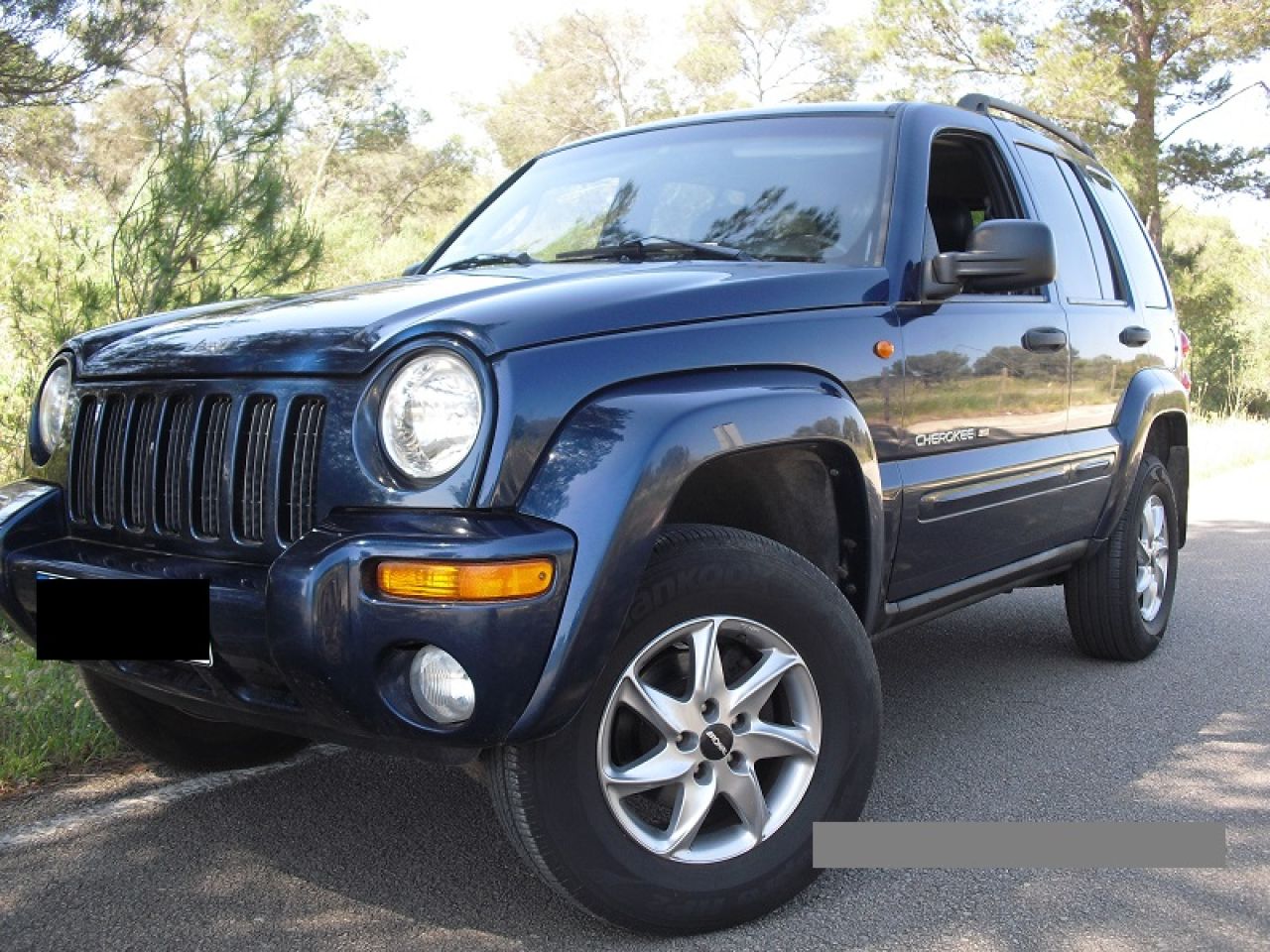 Jeep Cherokee 3,7 L  - V6  Automatik 4 X 4