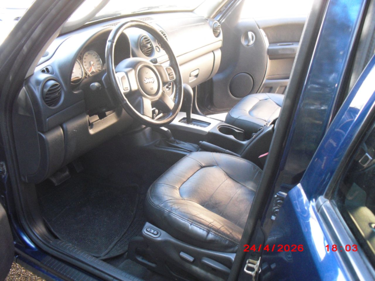 Jeep Cherokee 3,7 L  - V6  Automatik 4 X 4