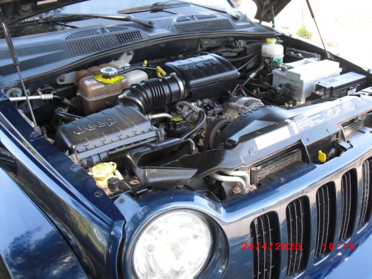 Jeep Cherokee 3,7 L  - V6  Automatik 4 X 4