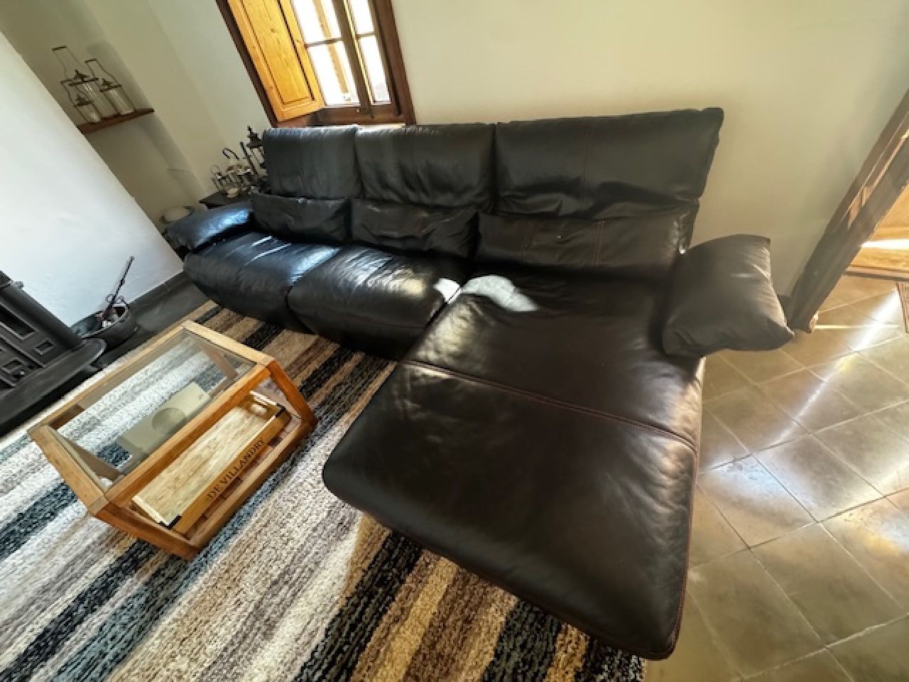 Leder Couch Musterring mit elektisch verstellbarrem Fußteil