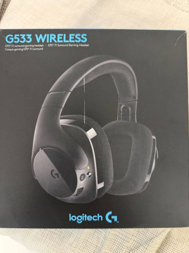 Logitech G533 wireless gaming headset
