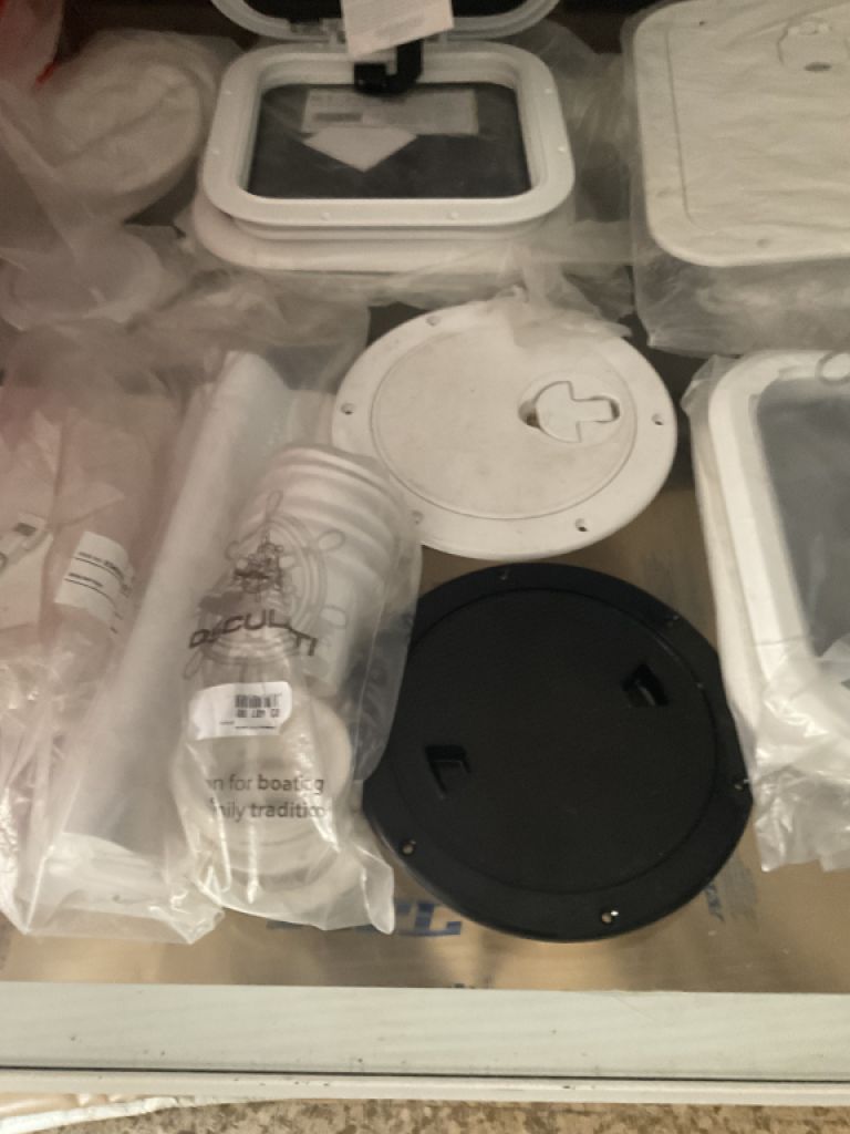 Luken, Fenster & Inspektionsdeckel