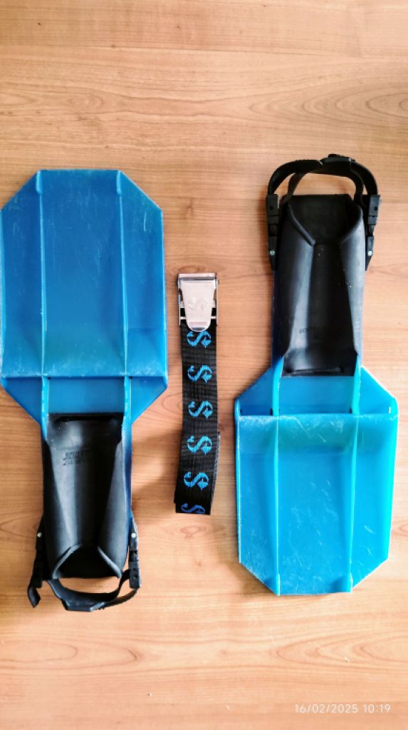 Marken-Taucherausrüstung.