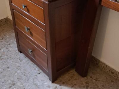 Nachttische und Kopfteil für 150-cm-Bett