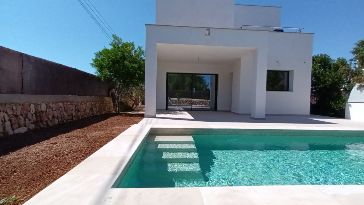 Neubauchalet mit allen Extras und Pool in  Cala Santanyi -- CH 21
