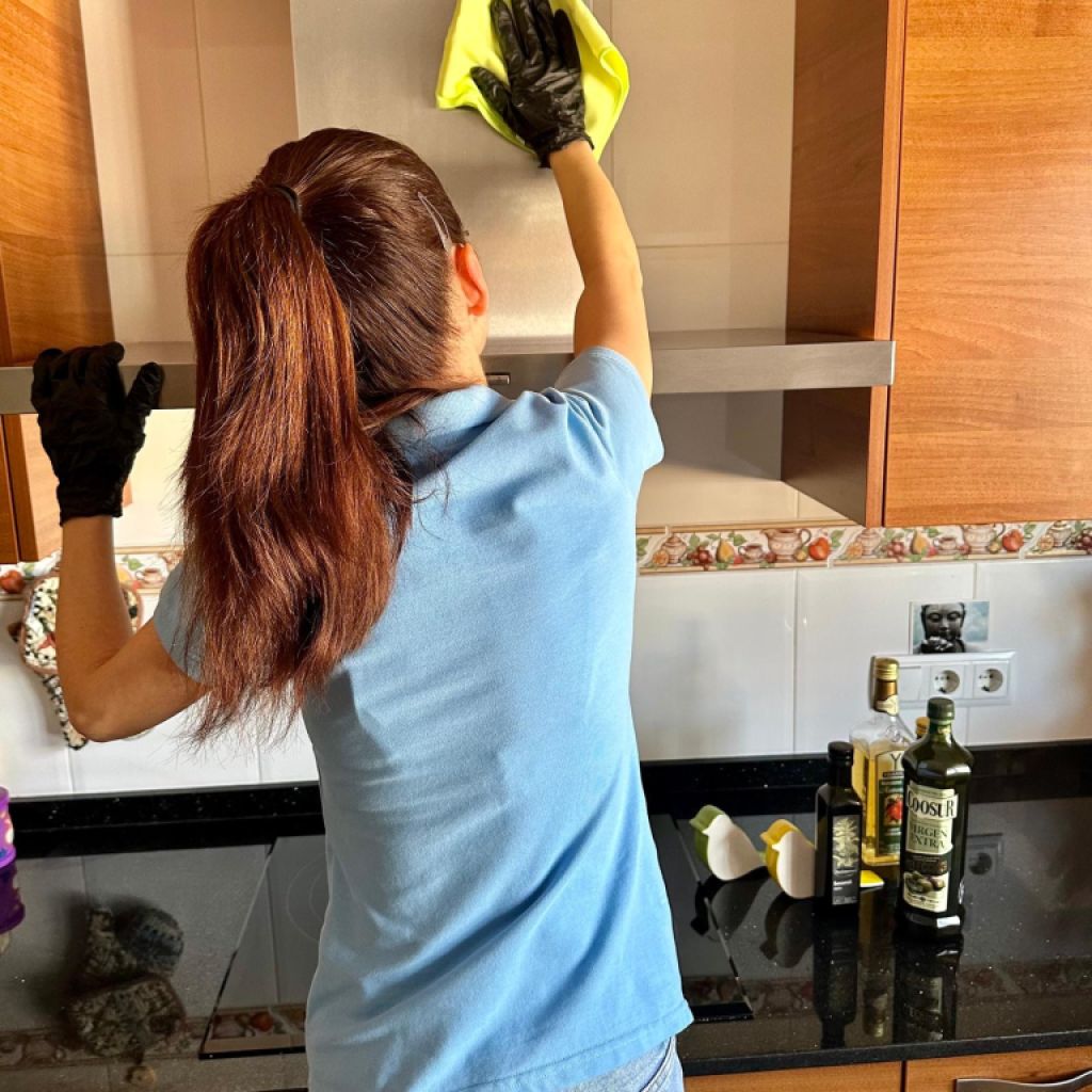 Reinigung von Privathaushalten & Ferienvermietungsobjekten