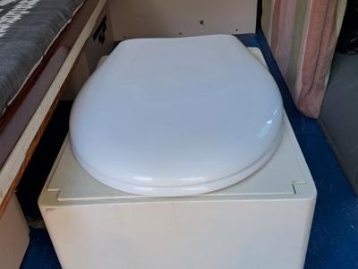 Renault Trafic  DCi 115 mit Campervan Zulassung Spanien Kilometerstand NUR 85.350Km (ein Eigner)