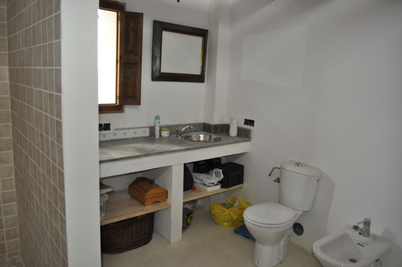 Restaurierte 2 Etagenfinca - typisch mallorquin - mit kleinem Grundstück bei Felanitx --- F 165 VK