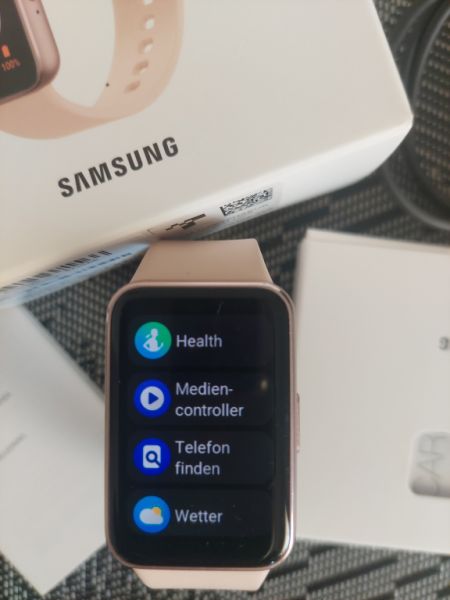 Smart Watch/Galaxy Fit 3 new/ original packaging