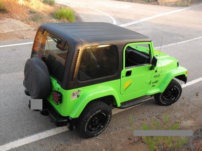 Super nice Jeep Wrangler 2.5 4x4
