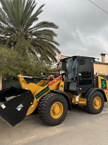 Rental of a wheel loader/mini excavator Island-wide
