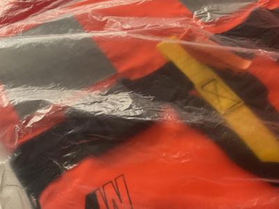 verschiedene Schwimmwesten