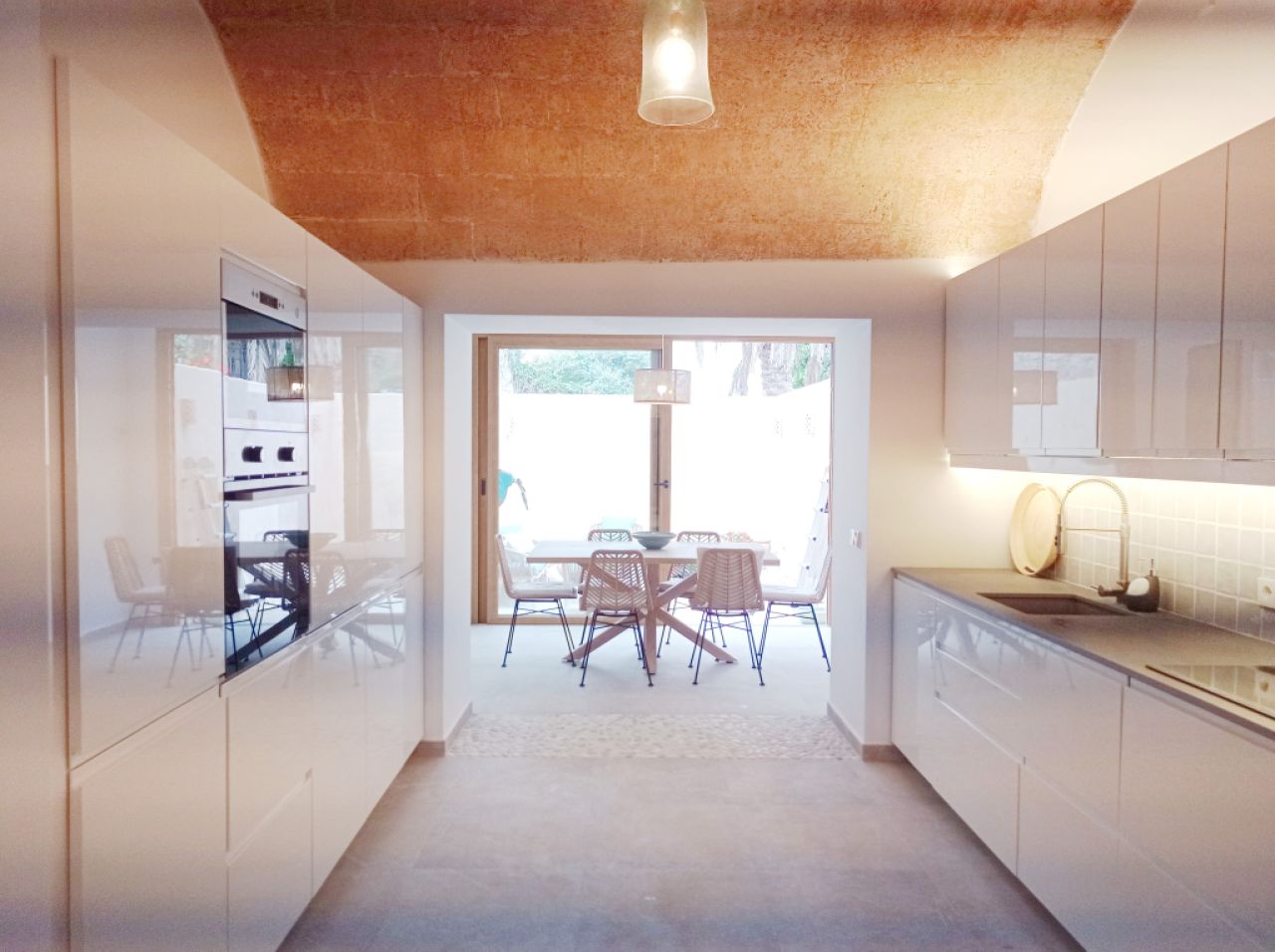 WINTER: Gepflegtes und saniertes Dorfhaus mit Innenhof in Cas Concos --- DH 66 WT