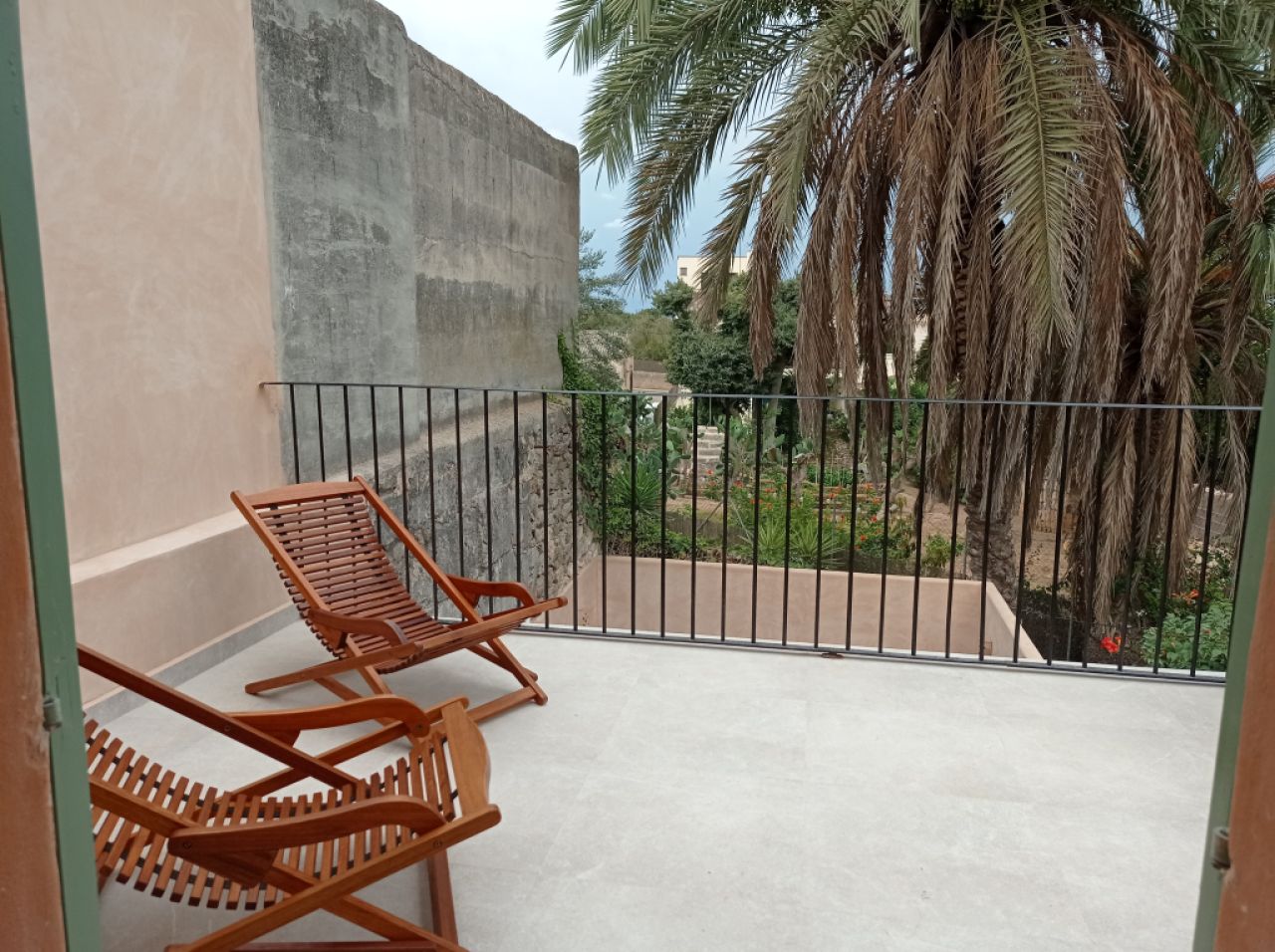 WINTER: Gepflegtes und saniertes Dorfhaus mit Innenhof in Cas Concos --- DH 66 WT