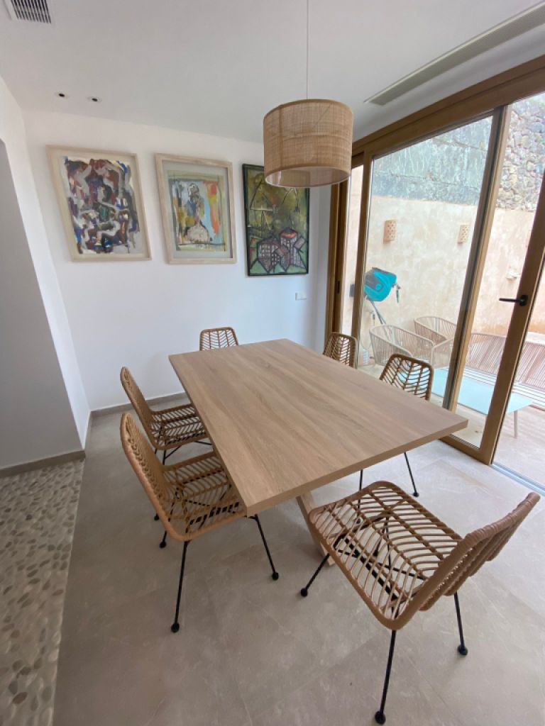 WINTER: Gepflegtes und saniertes Dorfhaus mit Innenhof in Cas Concos --- DH 66 WT